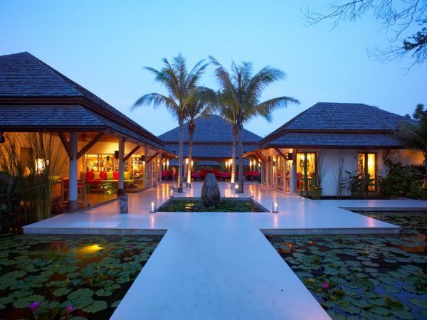 Romantic Phuket and Bangkok Honeymoon 6 Days